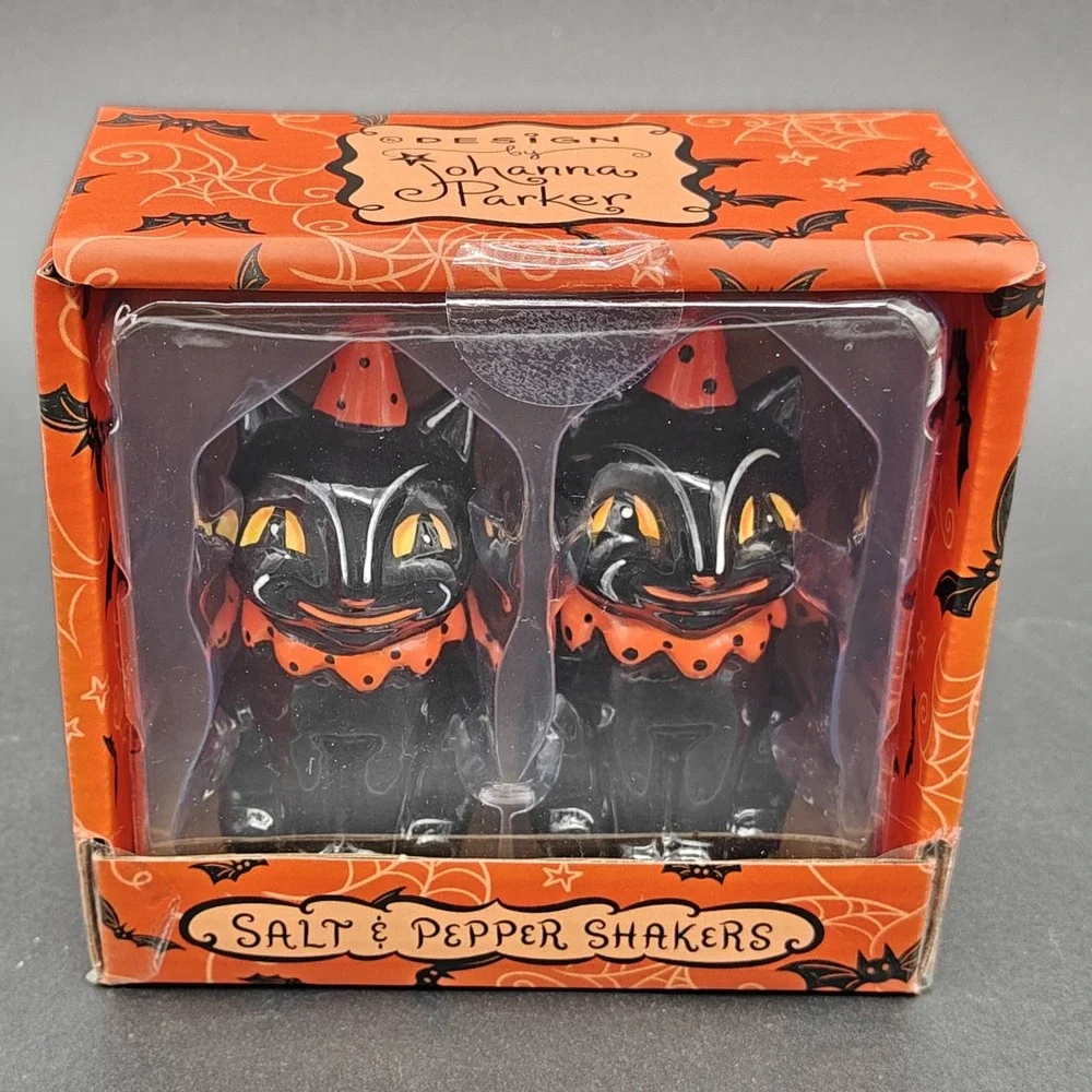 Johanna Parker Halloween Black Cat Smiling Salt & Pepper Shaker Set Ceramic NEW